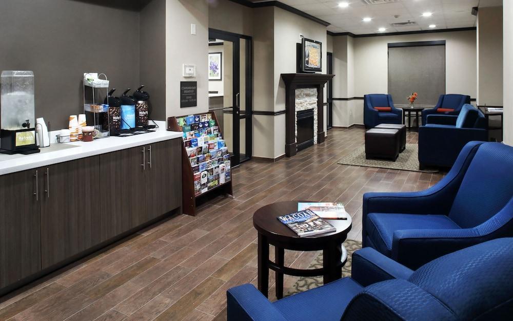 Comfort Suites Waco Near University Area Exteriör bild