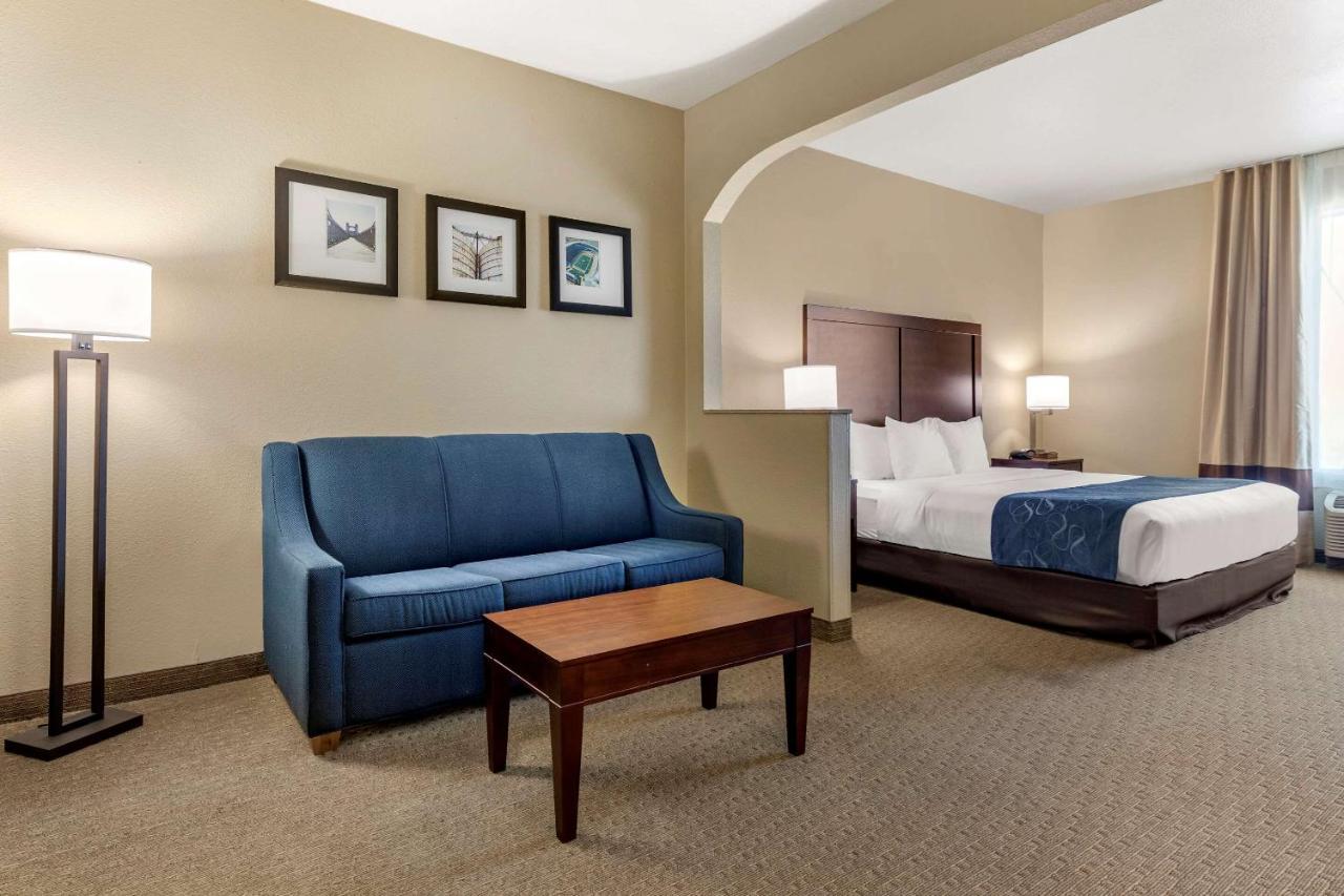 Comfort Suites Waco Near University Area Exteriör bild