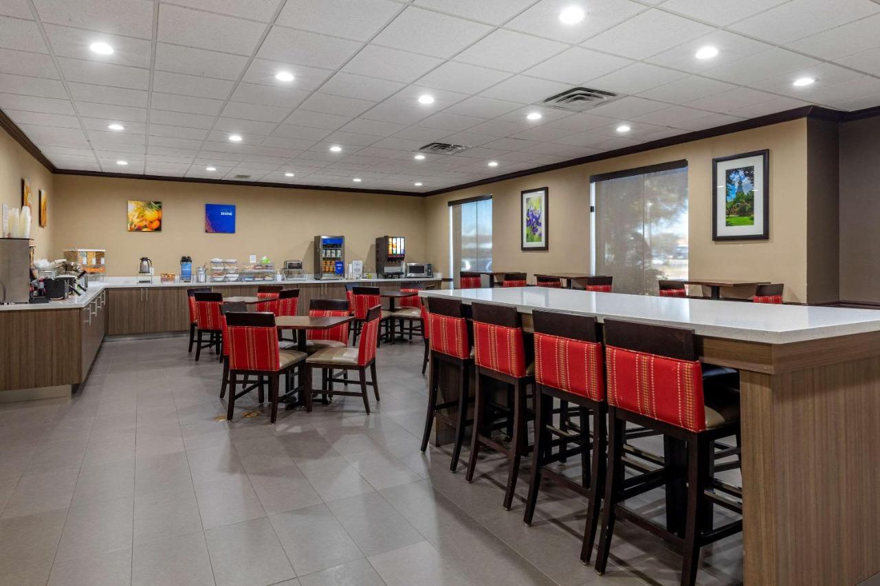 Comfort Suites Waco Near University Area Exteriör bild