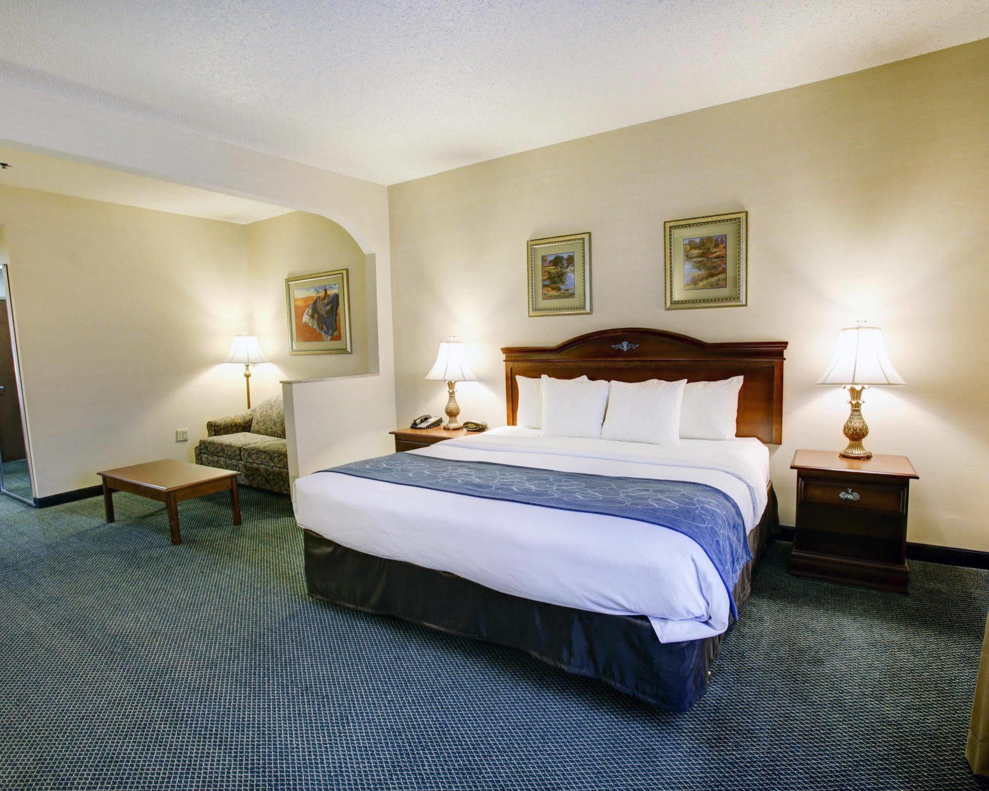 Comfort Suites Waco Near University Area Exteriör bild
